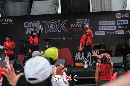 Race photo from ONE RUN 10K 2025