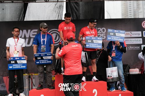 Race photo from ONE RUN 10K 2025