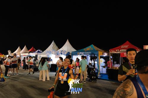 Race photo from PIK NITE RUN 2025