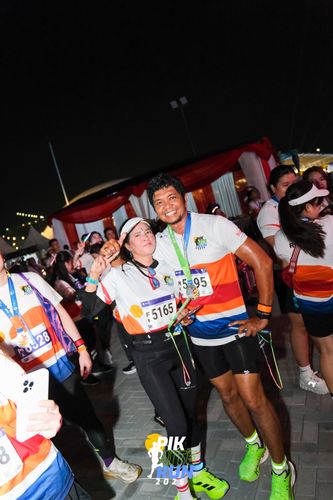 Race photo from PIK NITE RUN 2025