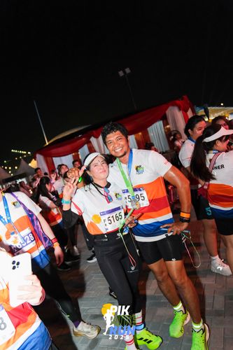 Race photo from PIK NITE RUN 2025