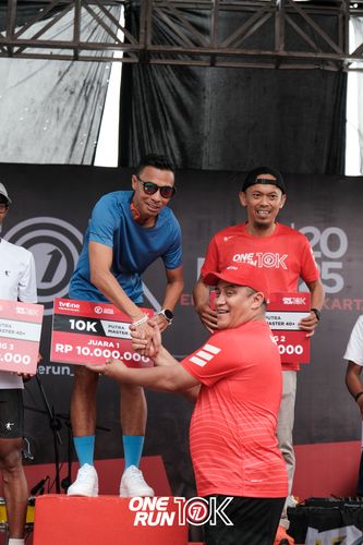 Race photo from ONE RUN 10K 2025
