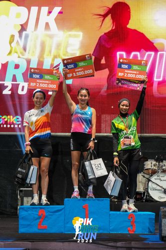 Race photo from PIK NITE RUN 2025