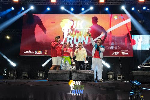 Race photo from PIK NITE RUN 2025