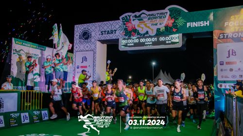 Race photo from Arutmin Borneo Run 2024