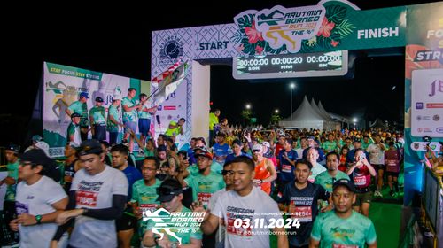 Race photo from Arutmin Borneo Run 2024