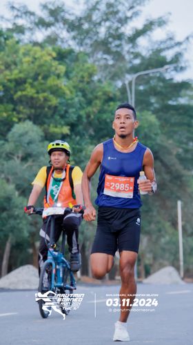 Race photo from Arutmin Borneo Run 2024