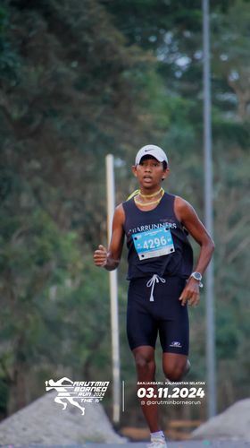 Race photo from Arutmin Borneo Run 2024