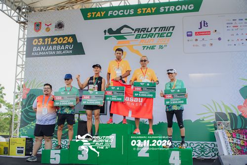 Race photo from Arutmin Borneo Run 2024