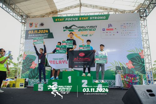 Race photo from Arutmin Borneo Run 2024