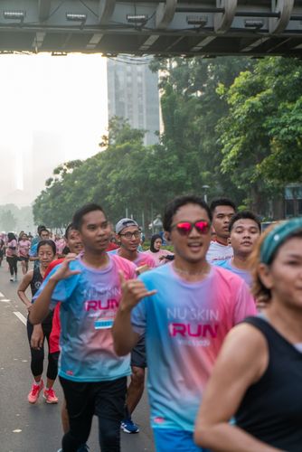 Race photo from Nu Skin RUN 10K Vibes 2024