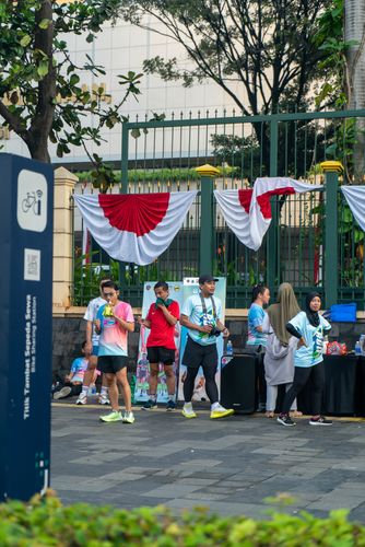 Race photo from Nu Skin RUN 10K Vibes 2024