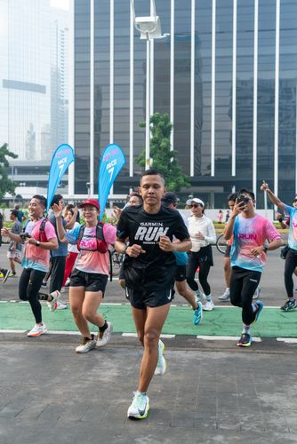 Race photo from Nu Skin RUN 10K Vibes 2024