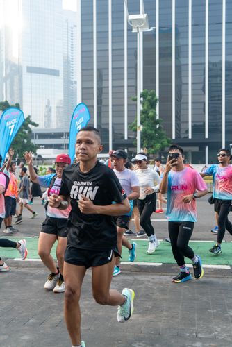 Race photo from Nu Skin RUN 10K Vibes 2024