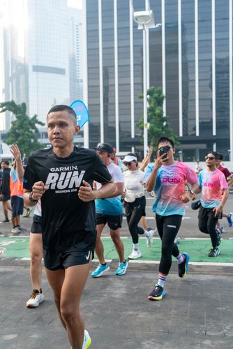 Race photo from Nu Skin RUN 10K Vibes 2024