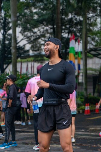 Race photo from Nu Skin RUN 10K Vibes 2024