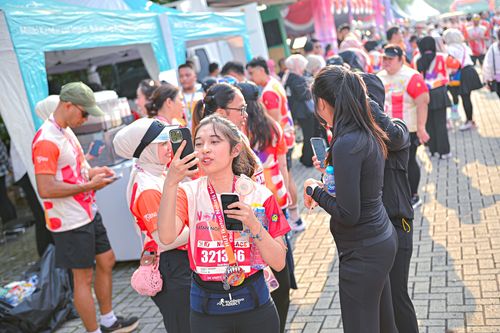 Race photo from NOTARACE 2025