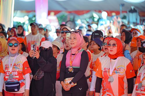 Race photo from NOTARACE 2025