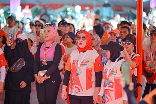 Race photo from NOTARACE 2025