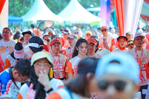 Race photo from NOTARACE 2025