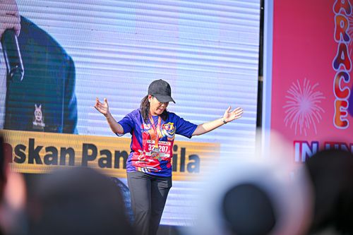 Race photo from NOTARACE 2025