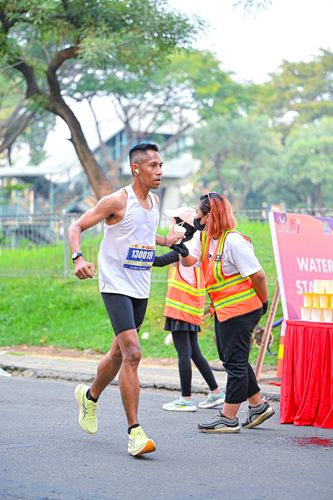 Race photo from NOTARACE 2025