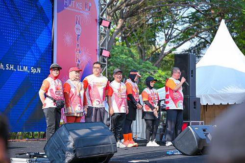 Race photo from NOTARACE 2025