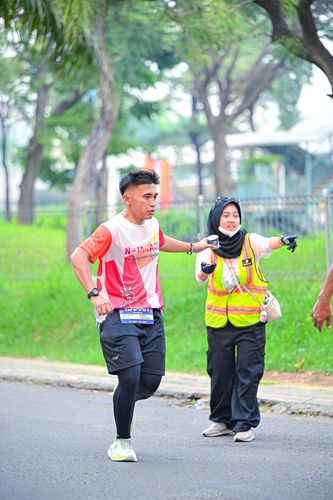 Race photo from NOTARACE 2025