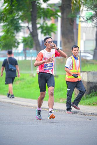 Race photo from NOTARACE 2025
