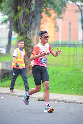 Race photo from NOTARACE 2025