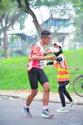 Race photo from NOTARACE 2025