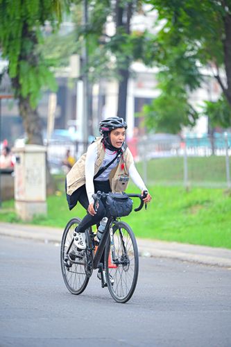 Race photo from NOTARACE 2025