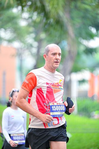 Race photo from NOTARACE 2025