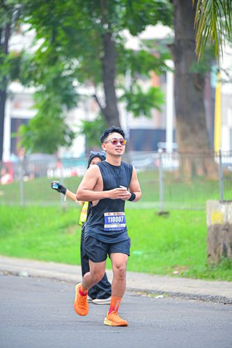 Race photo from NOTARACE 2025