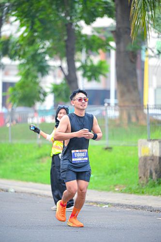 Race photo from NOTARACE 2025