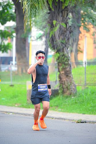 Race photo from NOTARACE 2025