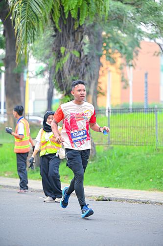 Race photo from NOTARACE 2025