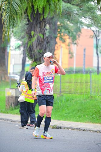 Race photo from NOTARACE 2025