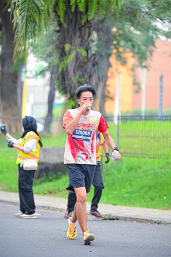 Race photo from NOTARACE 2025