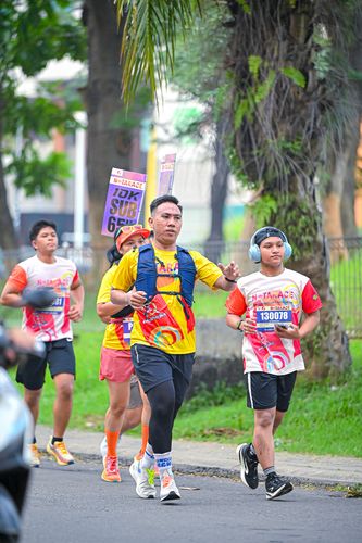 Race photo from NOTARACE 2025