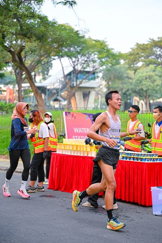 Race photo from NOTARACE 2025
