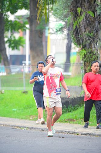 Race photo from NOTARACE 2025