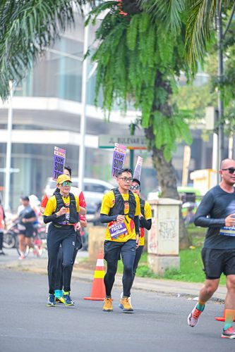 Race photo from NOTARACE 2025