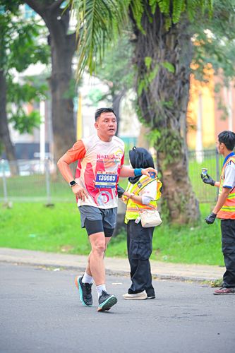 Race photo from NOTARACE 2025
