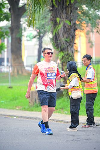 Race photo from NOTARACE 2025