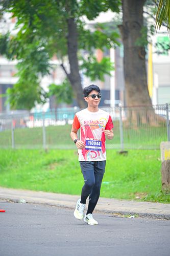 Race photo from NOTARACE 2025