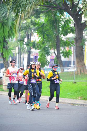 Race photo from NOTARACE 2025