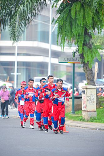Race photo from NOTARACE 2025