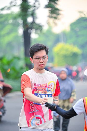 Race photo from NOTARACE 2025