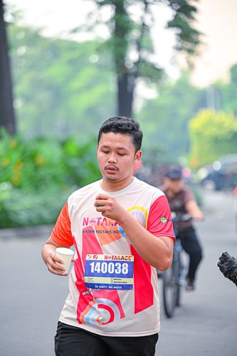 Race photo from NOTARACE 2025